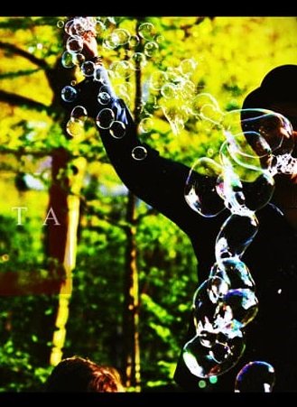 Spettacoli di magia per bambini e famiglie in Lombardia con Campanitas